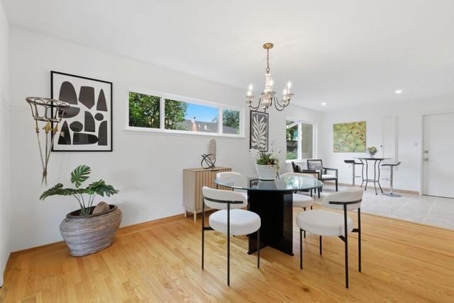 1090 Baker Court, Sunnyvale, CA 94087