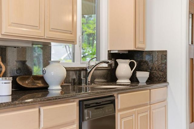 1090 Baker Court, Sunnyvale, CA 94087