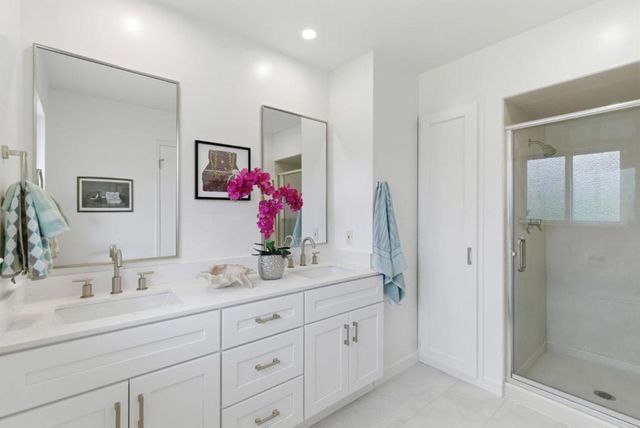 1090 Baker Court, Sunnyvale, CA 94087