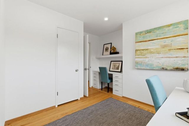 1090 Baker Court, Sunnyvale, CA 94087