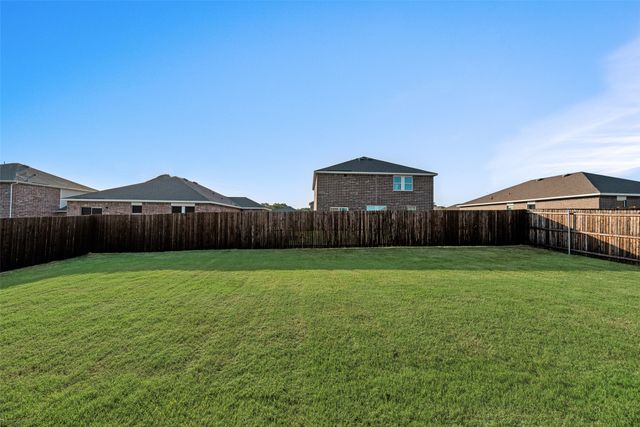 2625 Comal Creek Drive, Glenn Heights, TX 75154