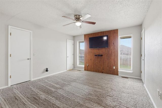 11632 SW 7th Street, Yukon, OK 73099