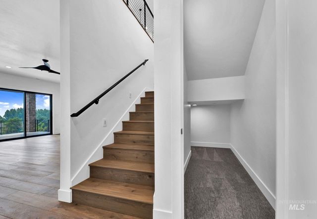 1521 S Trent Point Way, Boise, ID 83712