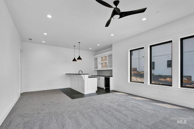 1521 S Trent Point Way, Boise, ID 83712