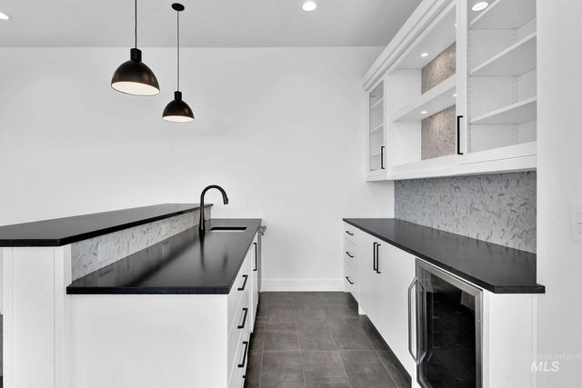 1521 S Trent Point Way, Boise, ID 83712