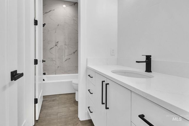 1521 S Trent Point Way, Boise, ID 83712