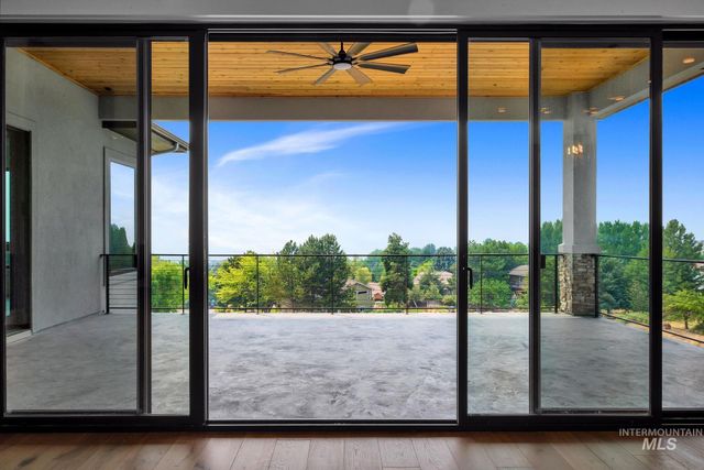 1521 S Trent Point Way, Boise, ID 83712