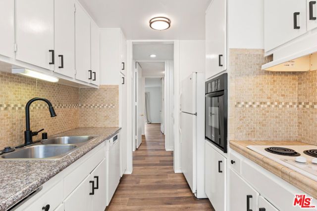 6000 Canterbury Drive I217, Culver City, CA 90230