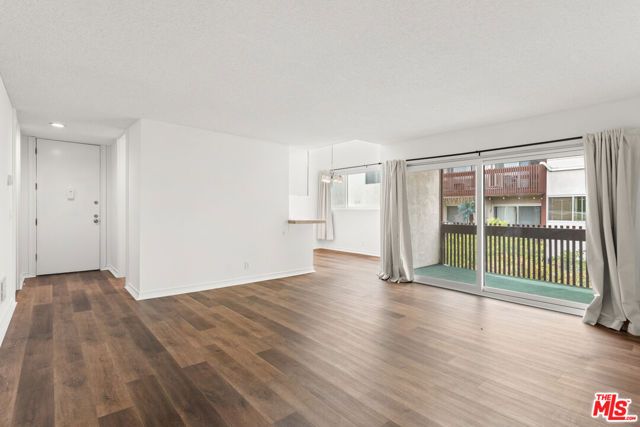 6000 Canterbury Drive I217, Culver City, CA 90230