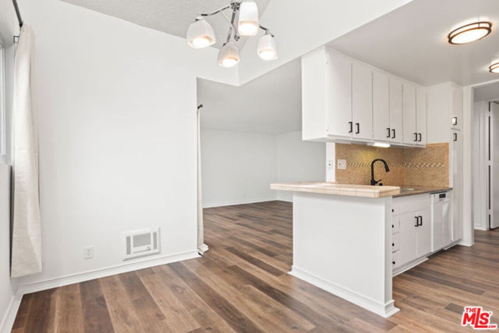 6000 Canterbury Drive I217, Culver City, CA 90230