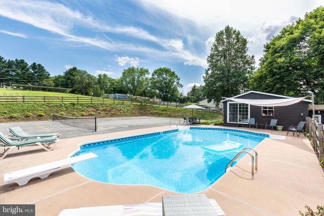 2617 OLD FORT SCHOOLHOUSE RD, Hampstead, MD 21074