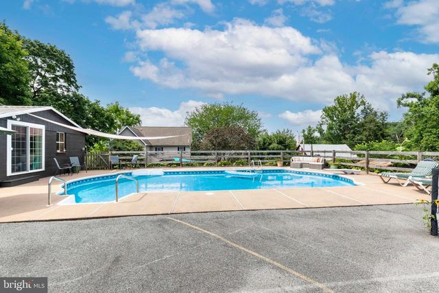 2617 OLD FORT SCHOOLHOUSE RD, Hampstead, MD 21074