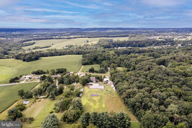 2617 OLD FORT SCHOOLHOUSE RD, Hampstead, MD 21074