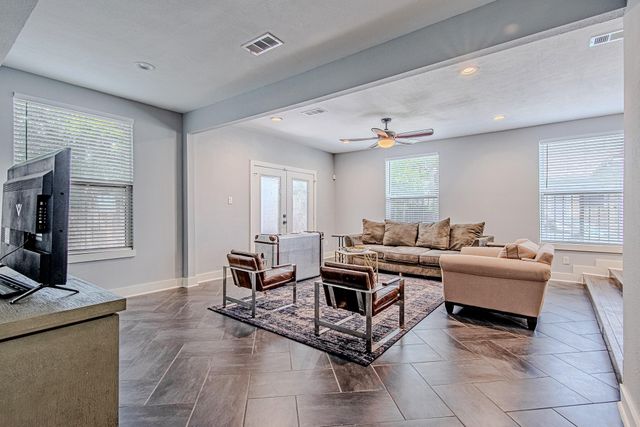 2422 Truxillo Street, Houston, TX 77004