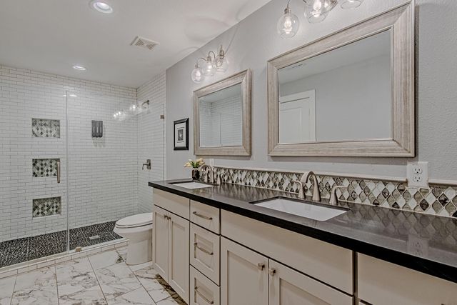 2422 Truxillo Street, Houston, TX 77004