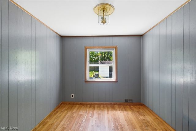 13120 Crennell Avenue, Cleveland, OH 44105