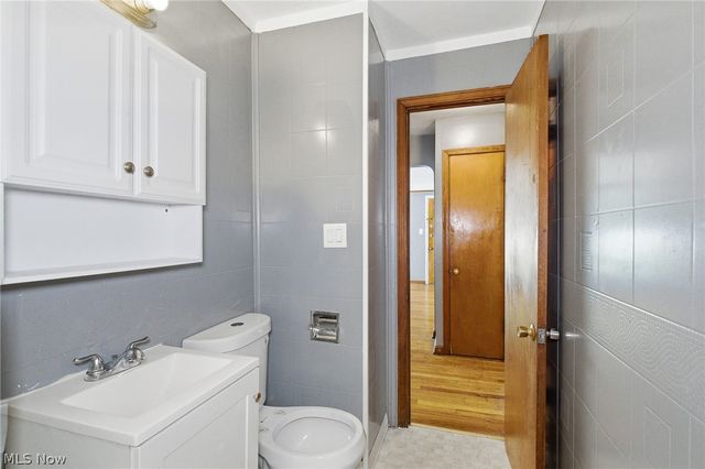 13120 Crennell Avenue, Cleveland, OH 44105