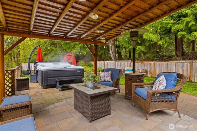 2804 269th Avenue NE, Redmond, WA 98053