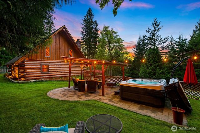 2804 269th Avenue NE, Redmond, WA 98053