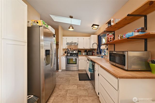 13110 108th Ave Court E, Puyallup, WA 98374