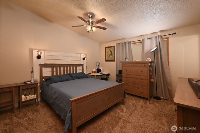 13110 108th Ave Court E, Puyallup, WA 98374