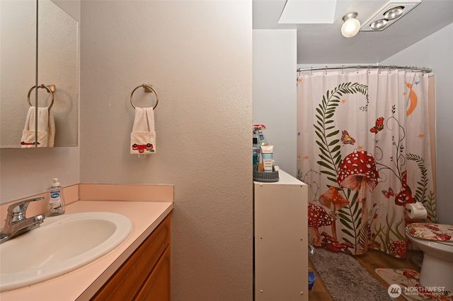 13110 108th Ave Court E, Puyallup, WA 98374