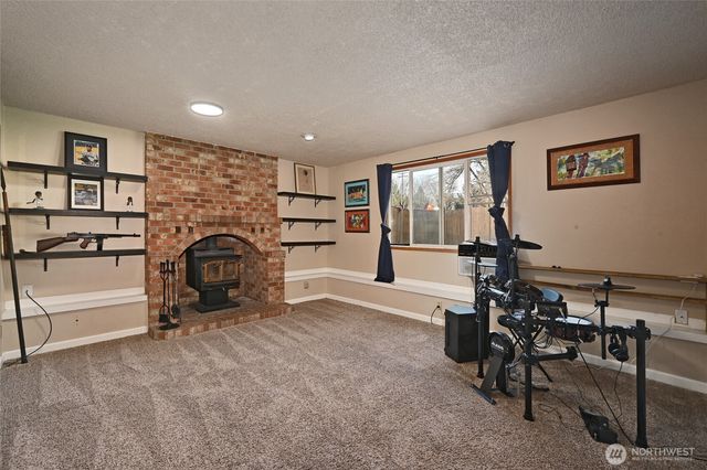 13110 108th Ave Court E, Puyallup, WA 98374