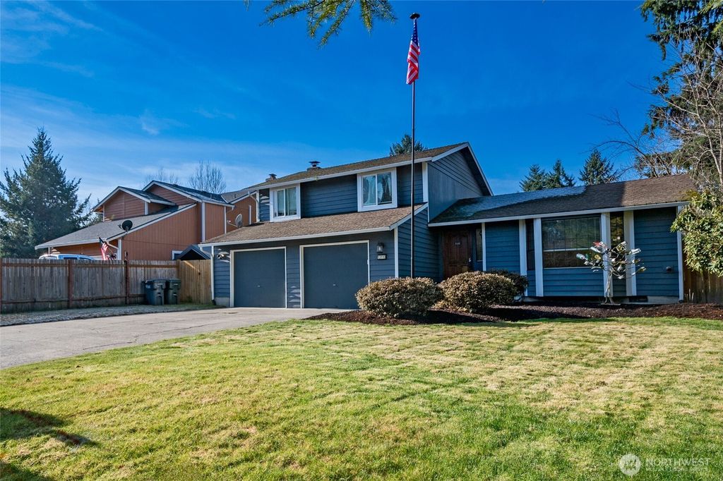 13110 108th Ave Court E, Puyallup, WA 98374