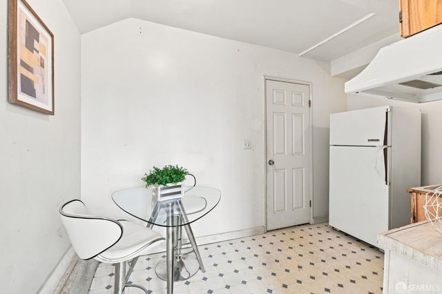 1943 35th Avenue, San Francisco, CA 94116