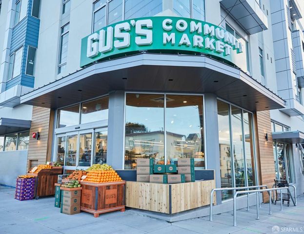 1943 35th Avenue, San Francisco, CA 94116