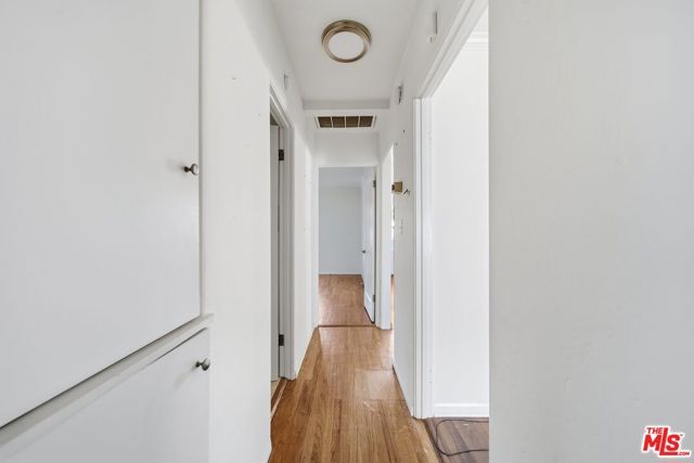 14707 Addison Street, Sherman Oaks, CA 91403