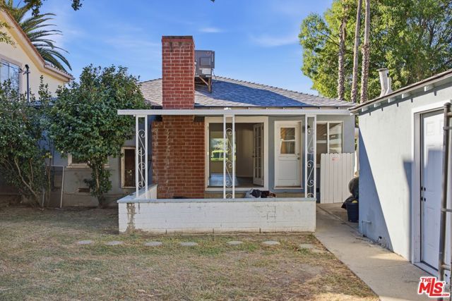 14707 Addison Street, Sherman Oaks, CA 91403