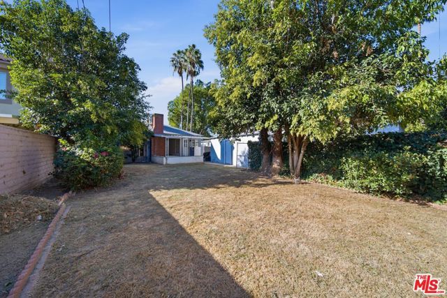 14707 Addison Street, Sherman Oaks, CA 91403