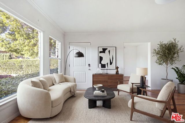 14707 Addison Street, Sherman Oaks, CA 91403