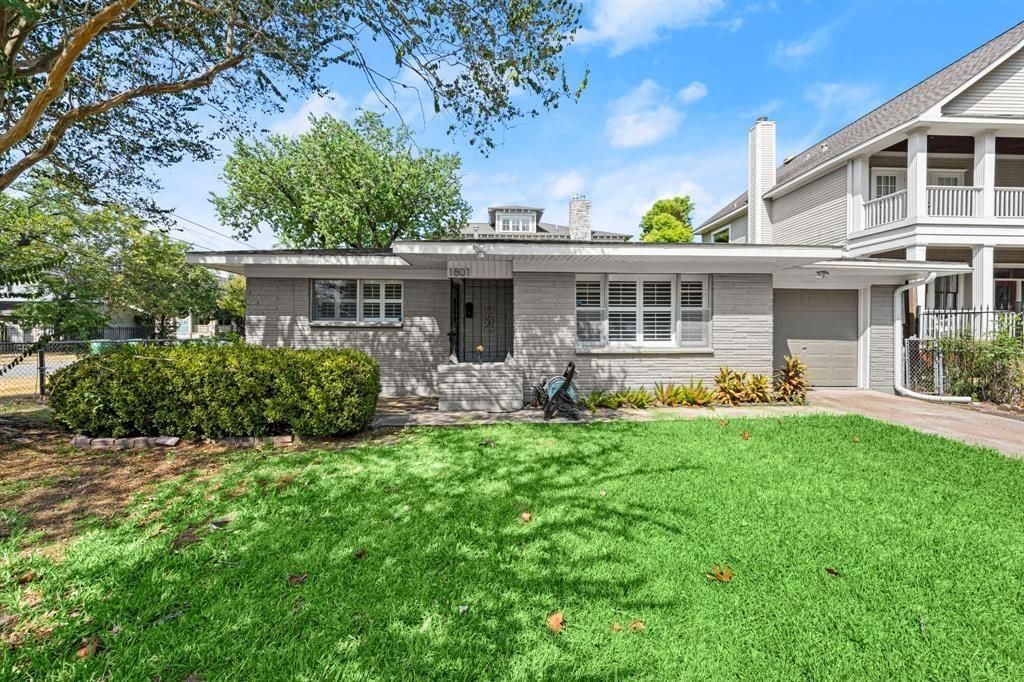 1801 Oxford, Houston, TX 77008