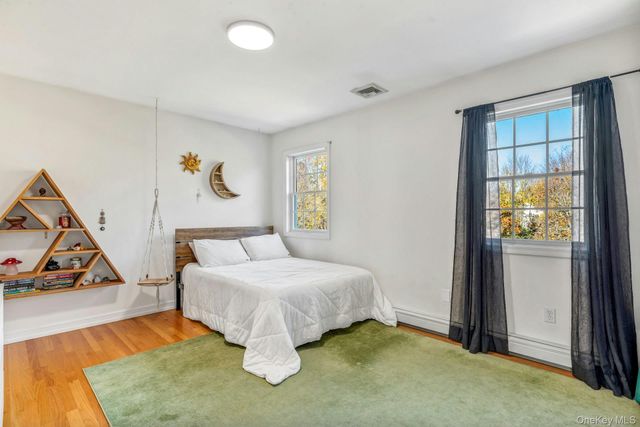 145 Baldwin Place, Cutchogue, NY 11935