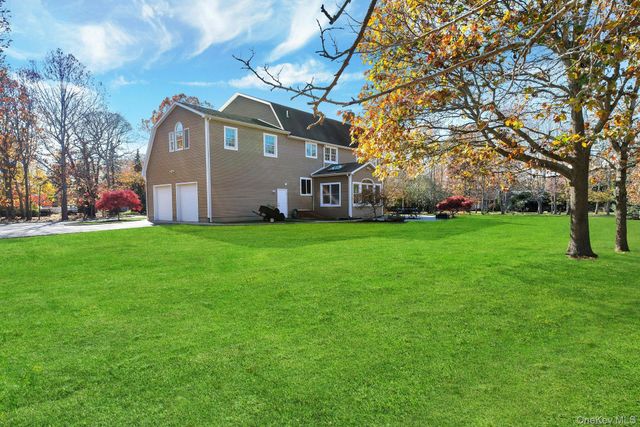 145 Baldwin Place, Cutchogue, NY 11935