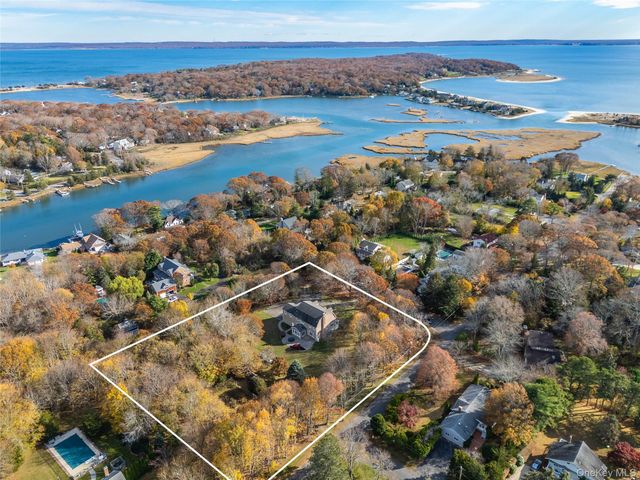 145 Baldwin Place, Cutchogue, NY 11935