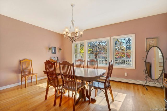 145 Baldwin Place, Cutchogue, NY 11935