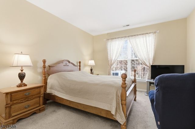 2103 Avery Ct, Franklin Twp., NJ 08873