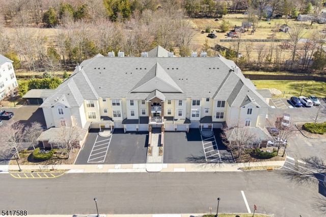 2103 Avery Ct, Franklin Twp., NJ 08873