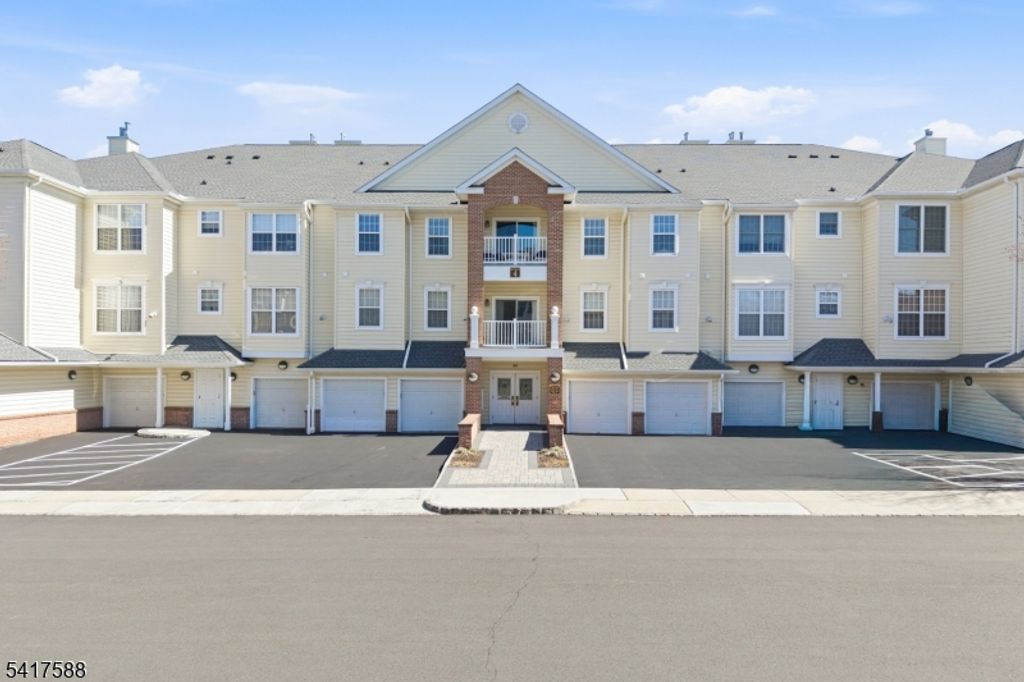 2103 Avery Ct, Franklin Twp., NJ 08873