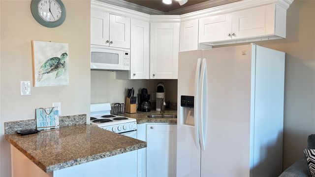 6102 Seawall Boulevard 145, Galveston, TX 77551