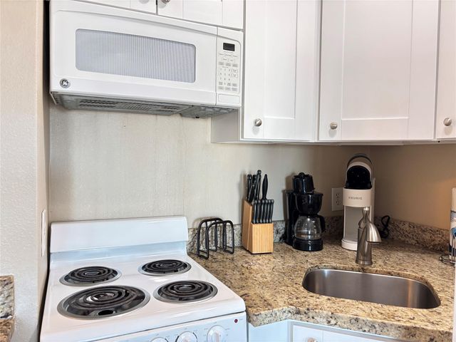 6102 Seawall Boulevard 145, Galveston, TX 77551