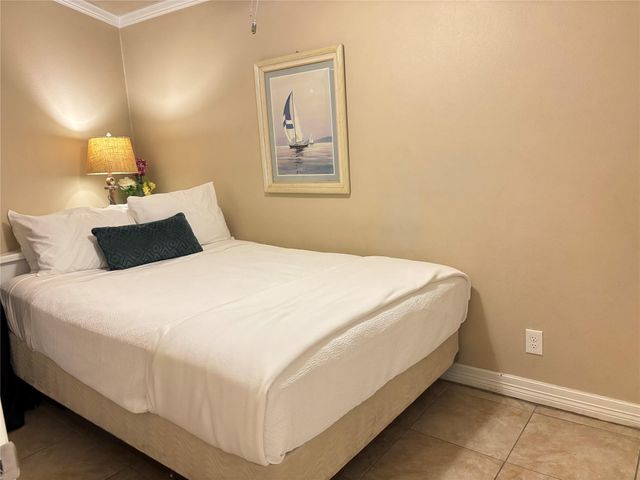 6102 Seawall Boulevard 145, Galveston, TX 77551