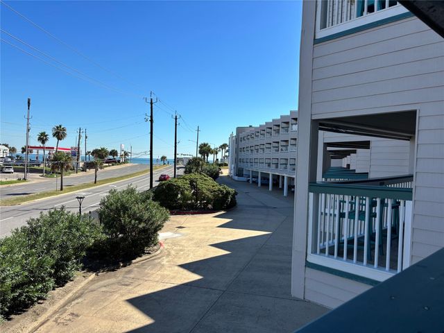6102 Seawall Boulevard 145, Galveston, TX 77551