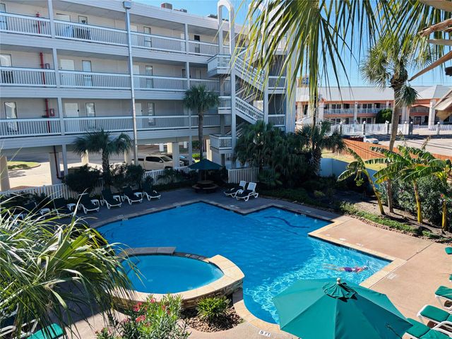 6102 Seawall Boulevard 145, Galveston, TX 77551