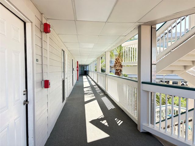 6102 Seawall Boulevard 145, Galveston, TX 77551