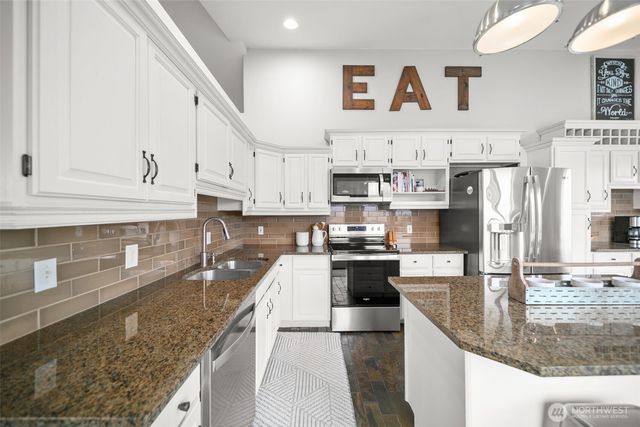 712 Vista View Place, East Wenatchee, WA 98802