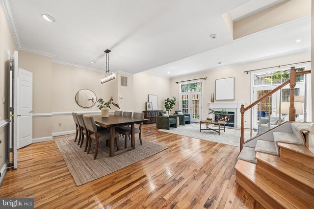1588 N COLONIAL TER, Arlington, VA 22209